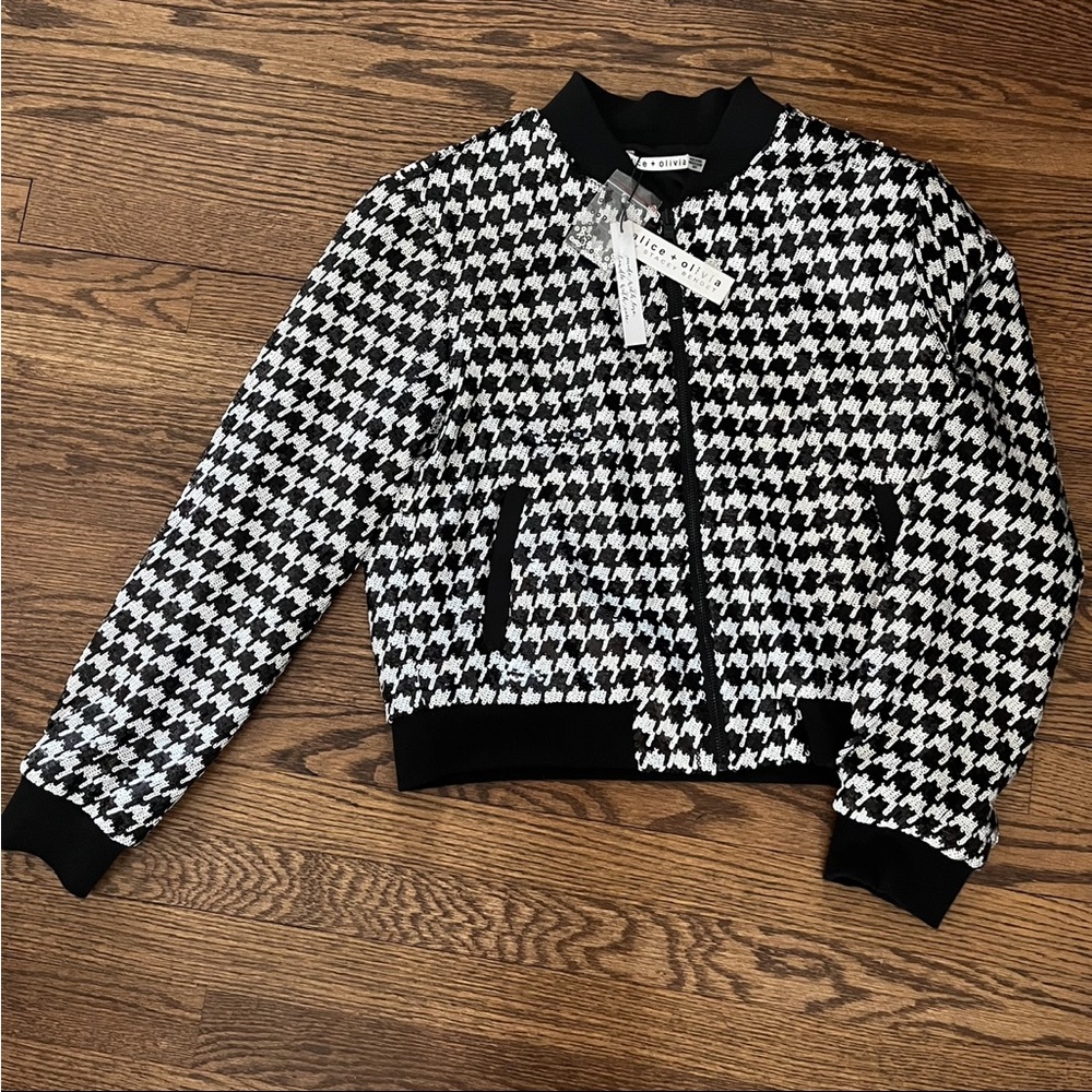Alice and Olivia Keri Sequined Varsity Jacket (Houndstooth pattern)  Size XS 🖤✨
